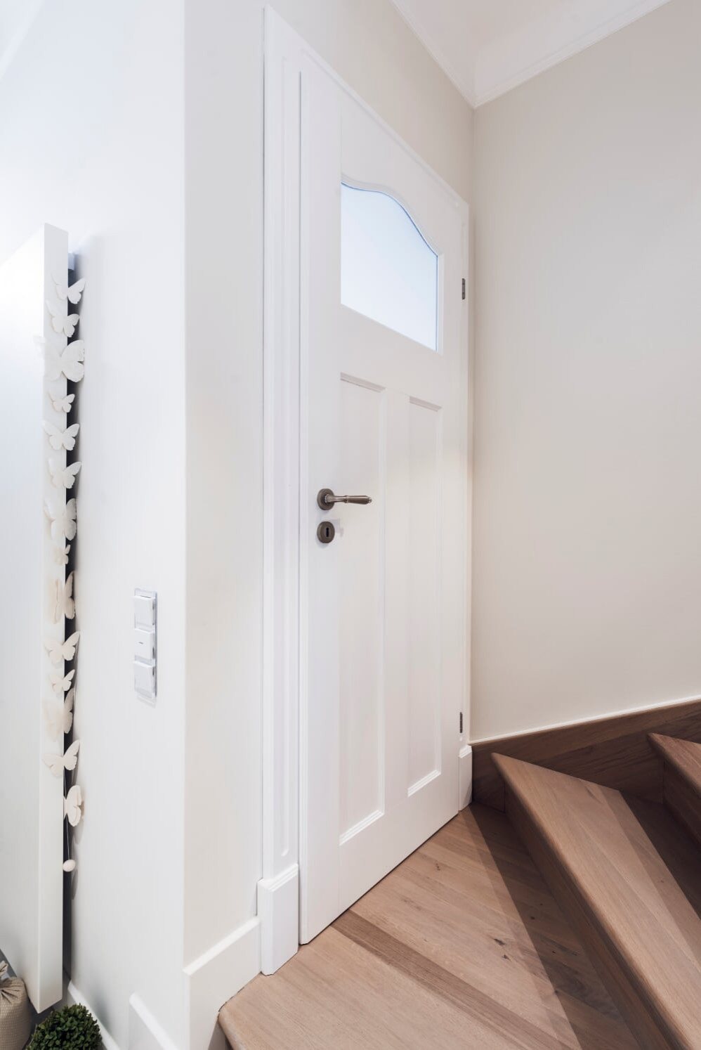 межкомнатные двери в белом цвете