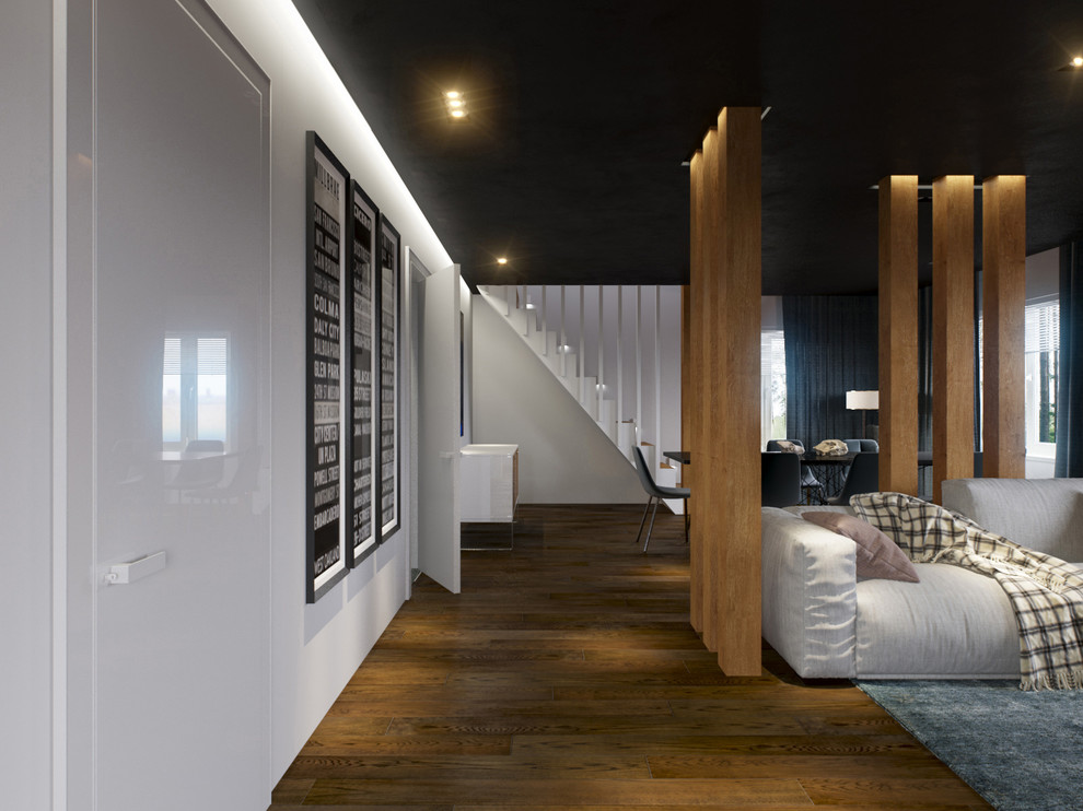 Дом в соснах