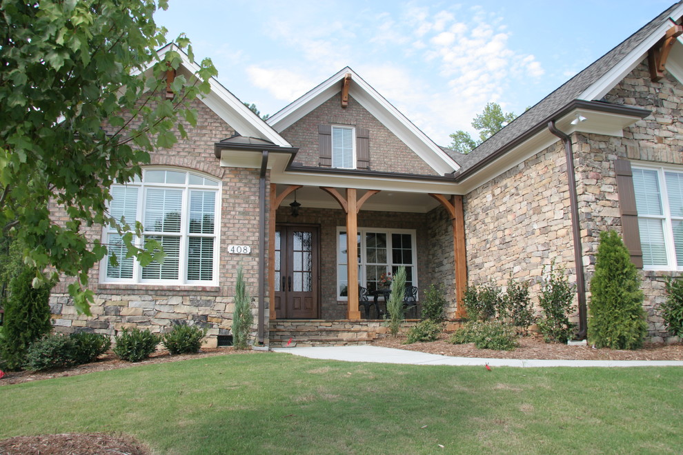 Home design - rustic home design idea in Raleigh