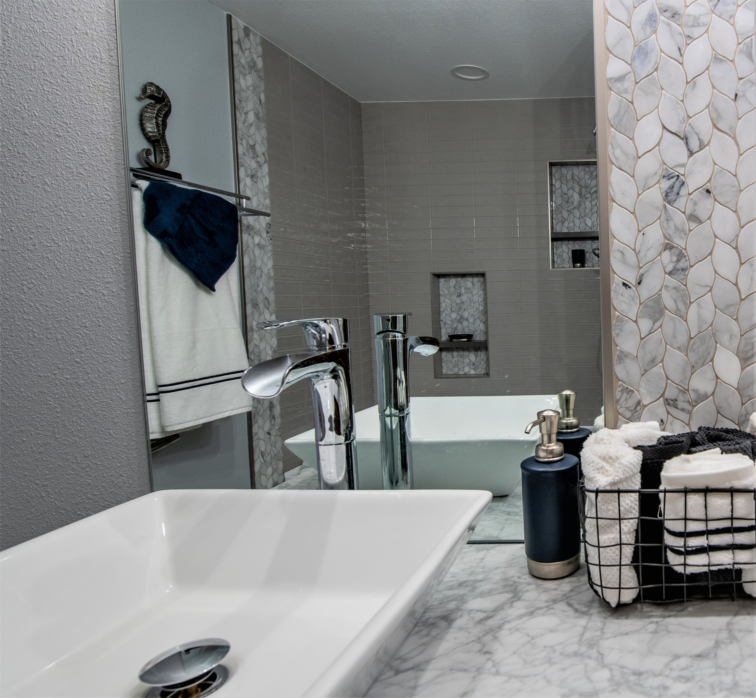 Contemporary bathroom
