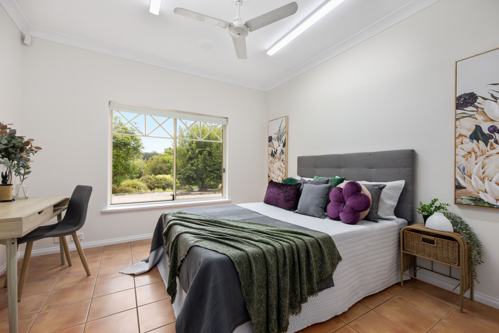 64 Burnbank Way. Mount Barker