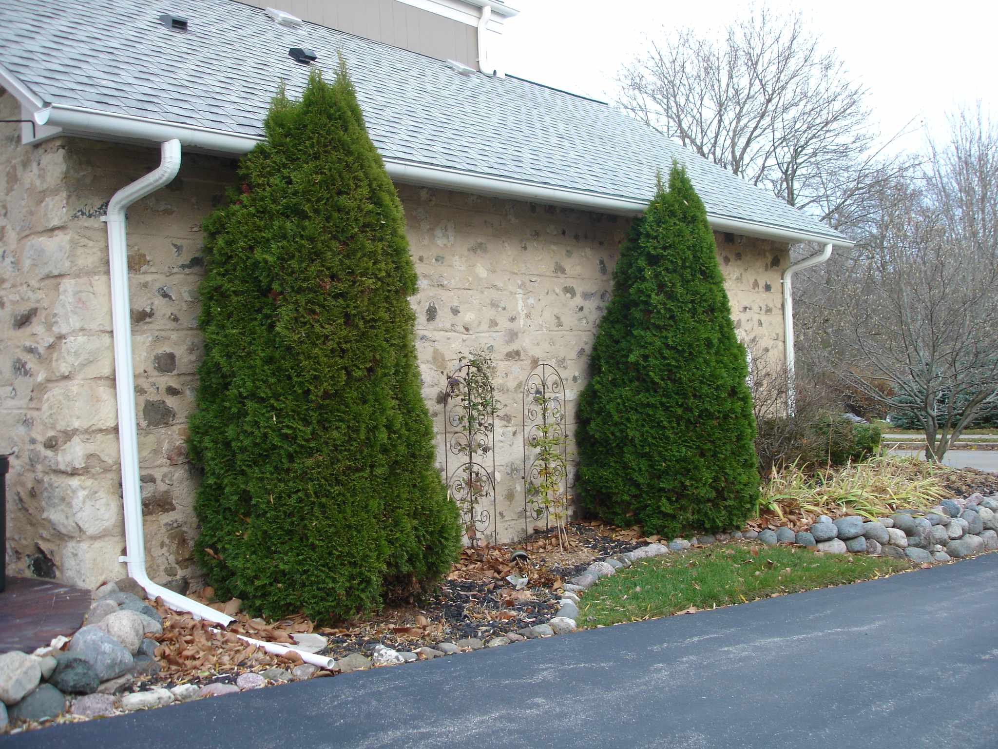 Rustic Landscape Makeover - Cedarburg