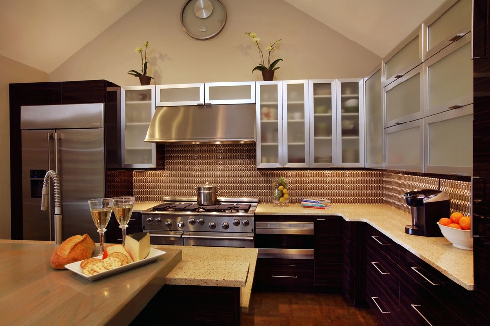 Beach Dwellings' Kitchens