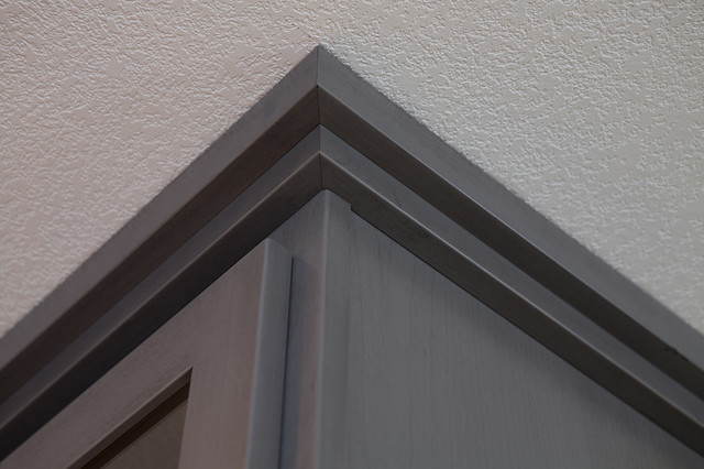 Crown Molding contemporary-kitchen