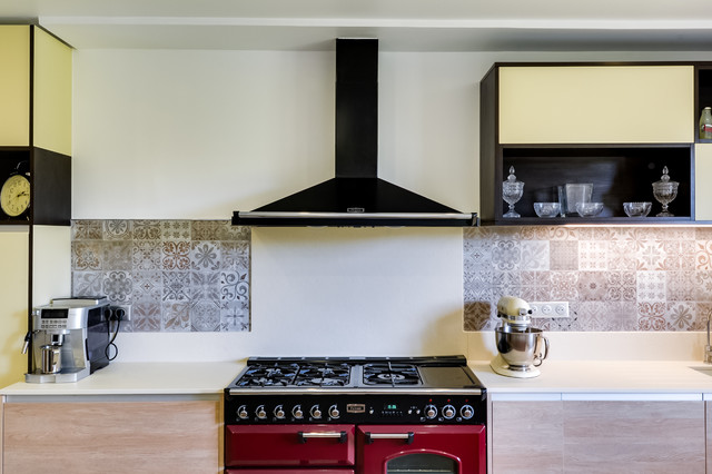 R&eacute;novation compl&egrave;te d'une villa de 320m&sup2; modern-kueche