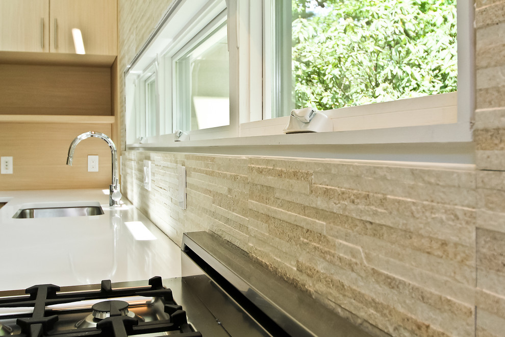 Beautiful backsplash