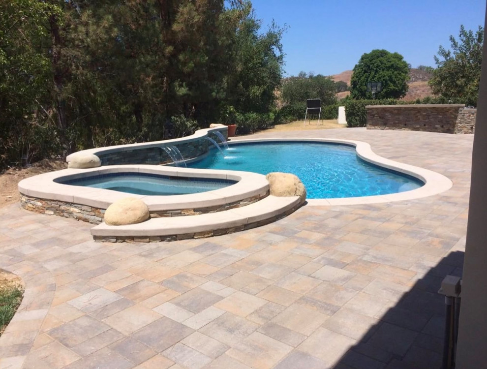 Aqua White - Mini Pebble Finish