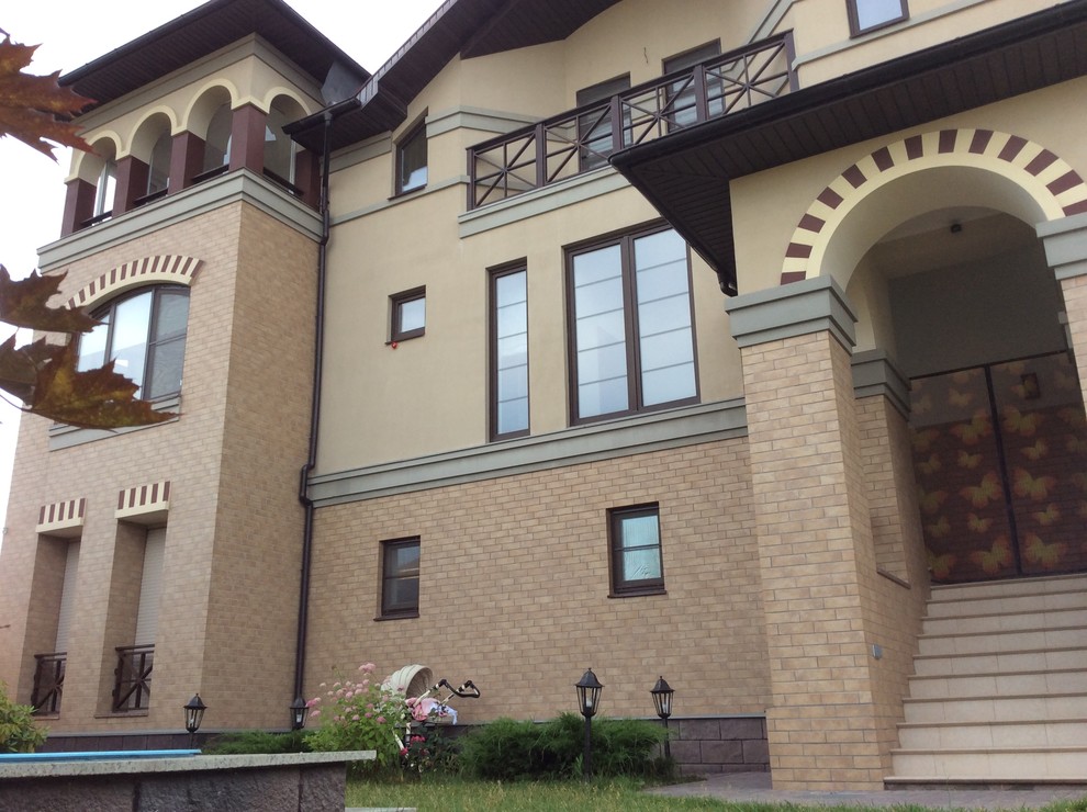 Частный жилой дом