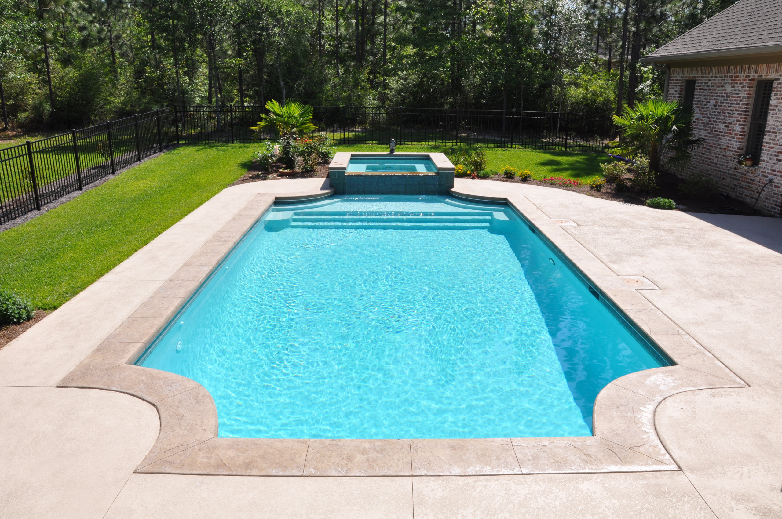 GUNITE POOLS