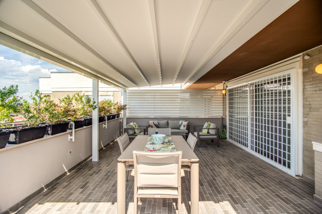 RIVARONE contemporary