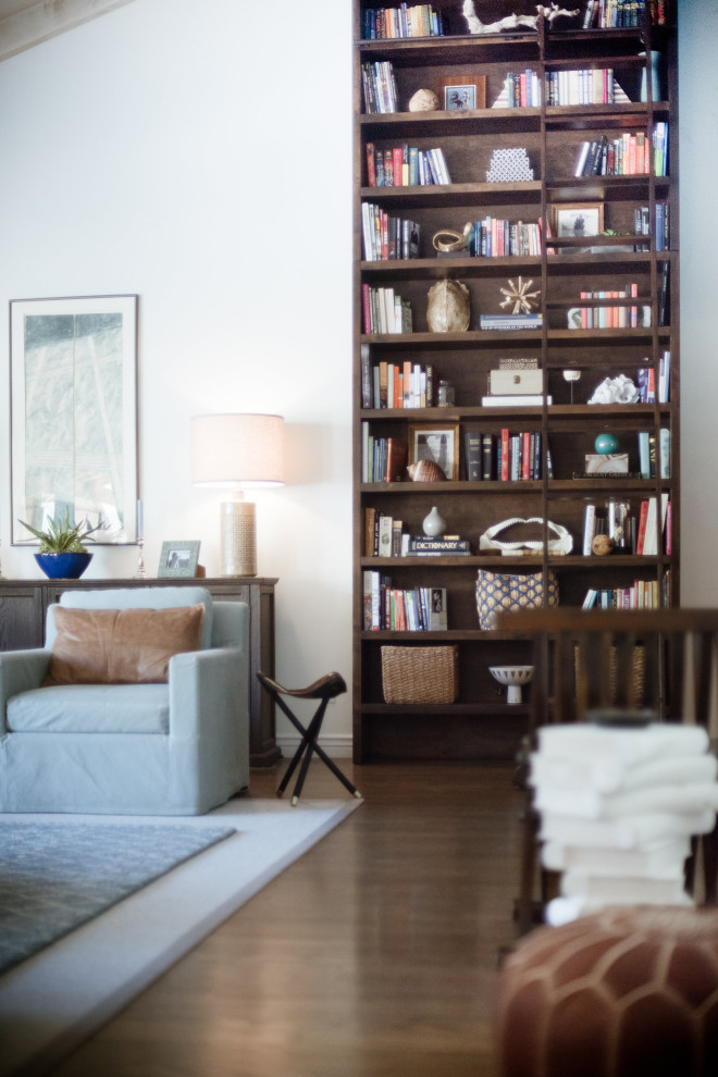 Inspiration for a transitional home design remodel in Phoenix