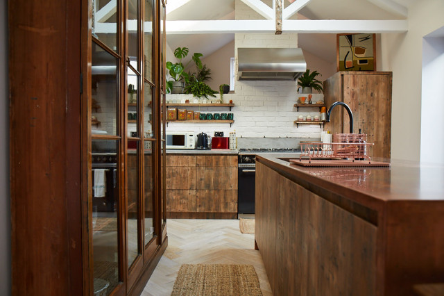 Greenwich contemporary-kitchen