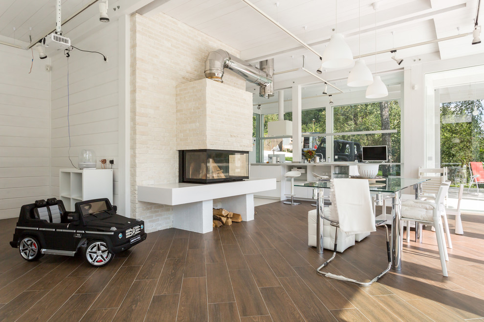 В гостях: Стеклянный дом на краю обрыва в Подрезково