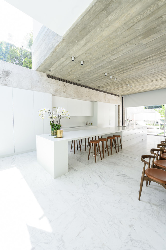Photo of a contemporary kitchen in Melbourne.