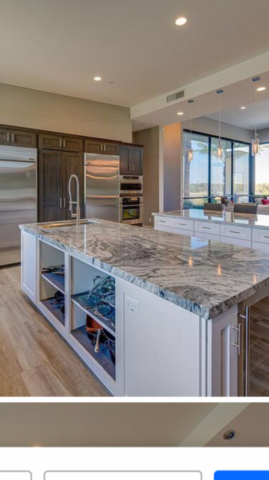 Contemporary Bermuda Dunes