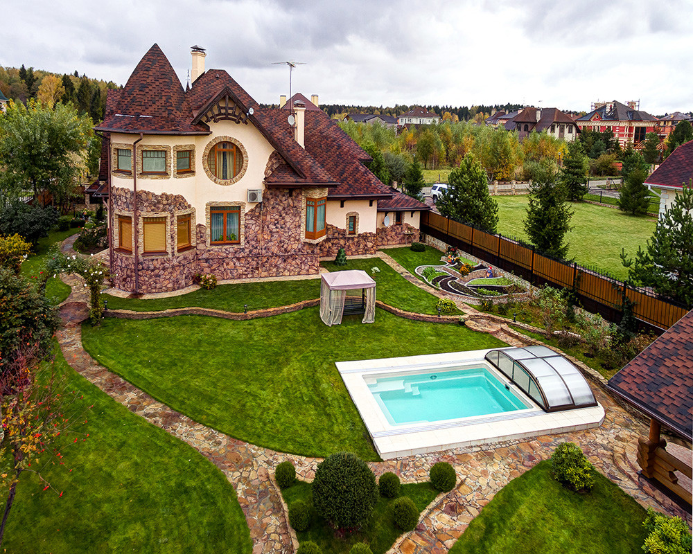 Аэросъёмка загородного дома