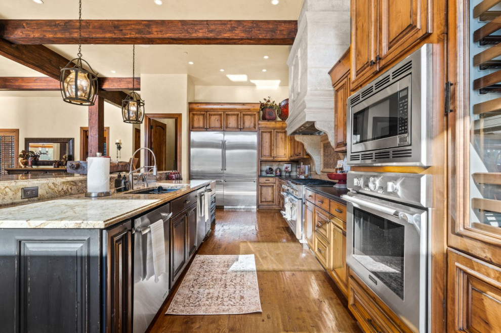 "River Time" Willamette Estate Staging - Lake Oswego, OR