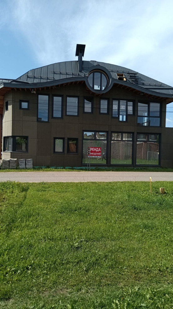 Administative building fo settlement                Администрация посёлка