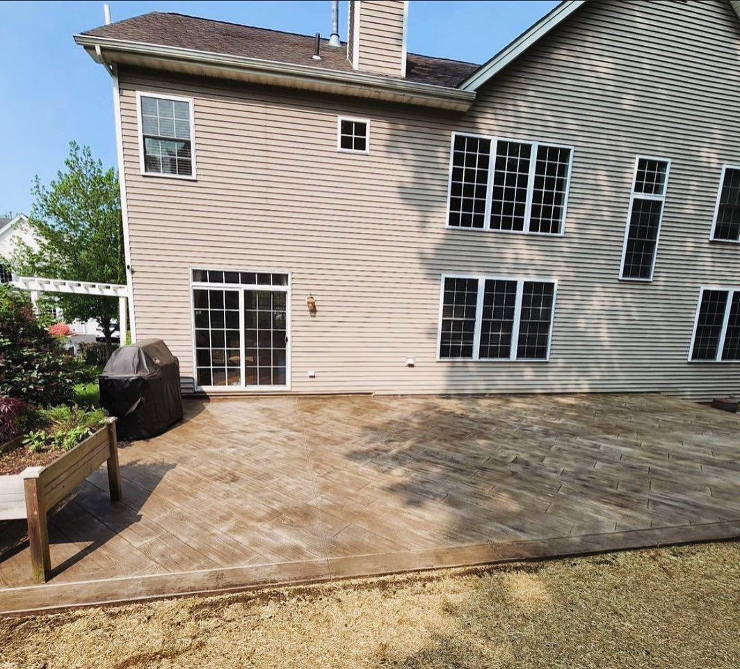 Turtle creek backyard Stamped Concrete patio!