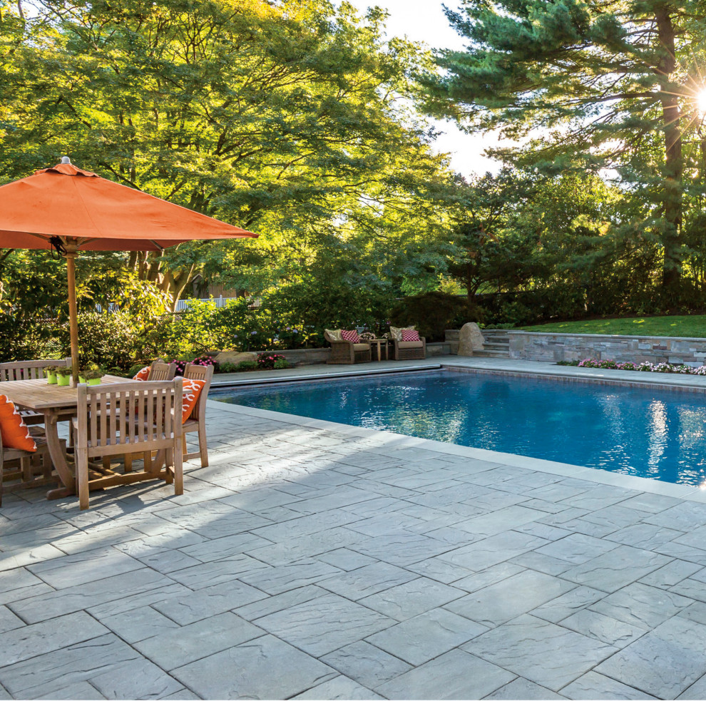 Cambridge Pavingstones Modern Patio New York by Cambridge
