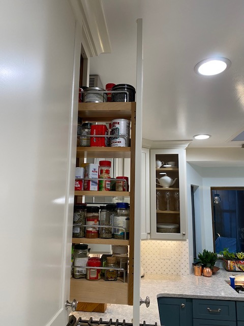 Mountclair/Oakland Hills Bali Green Kitchen