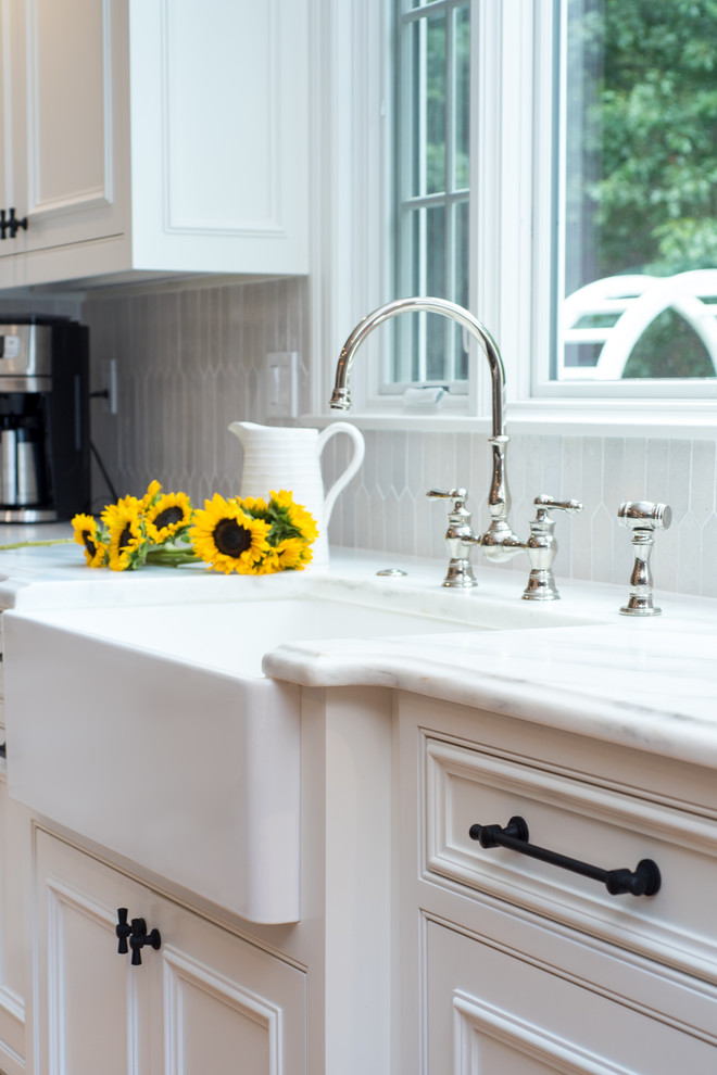 Transitional kitchen photo in Boston