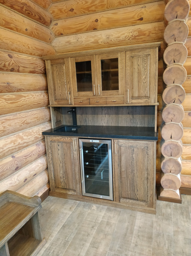 Буфет из массива дуба