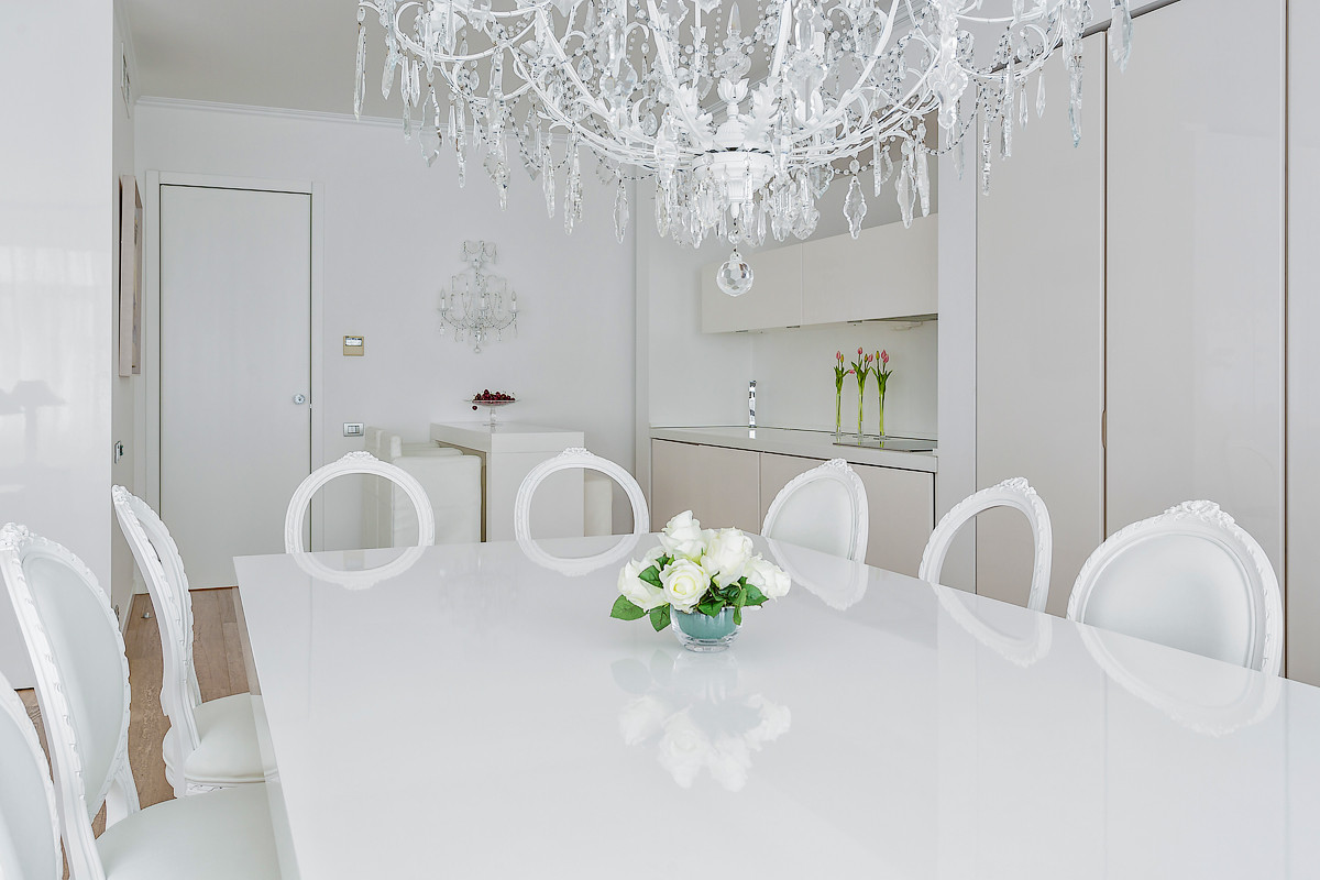 Проект в белом