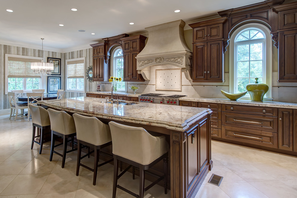Photo of a transitional kitchen in Jacksonville.