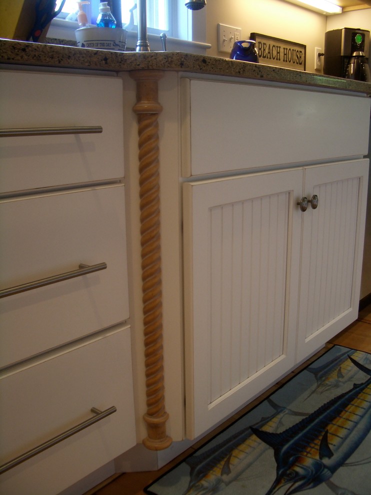 Transitional kitchen photo in Boston