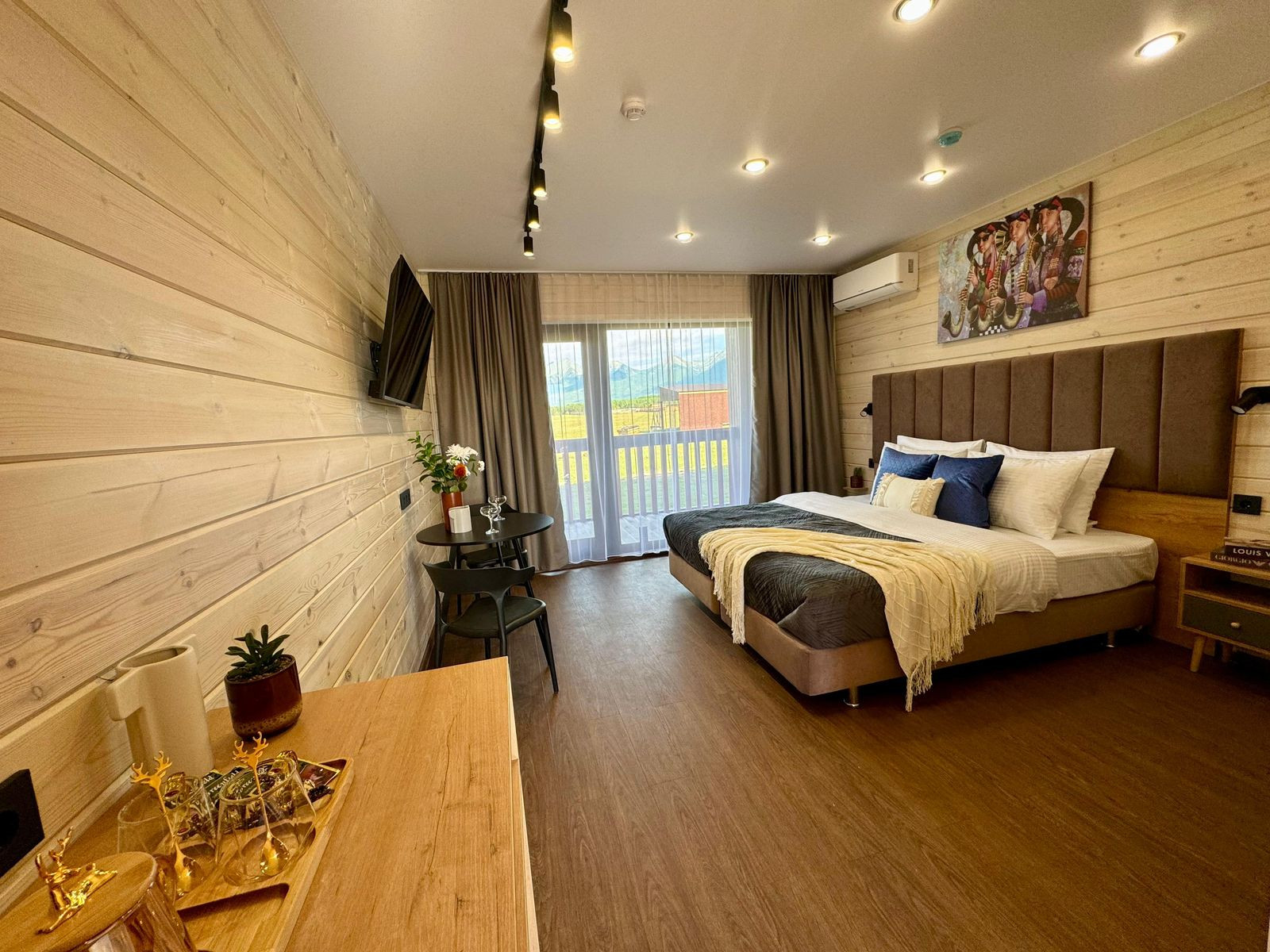 Мебель для домов и гостиниц, отелей