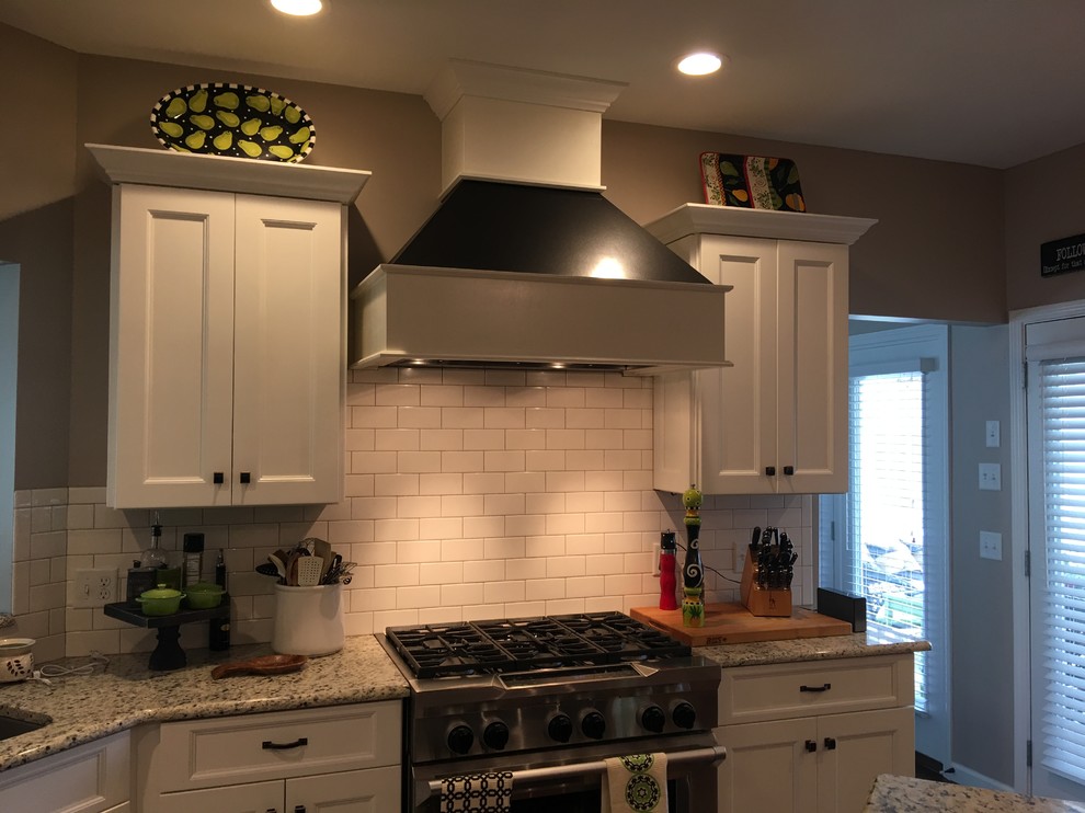 Inspiration for a transitional kitchen remodel in Atlanta