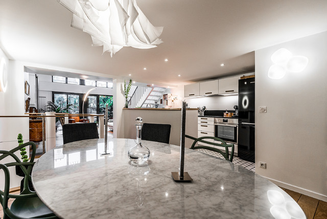 CUISINE contemporary-dining-room