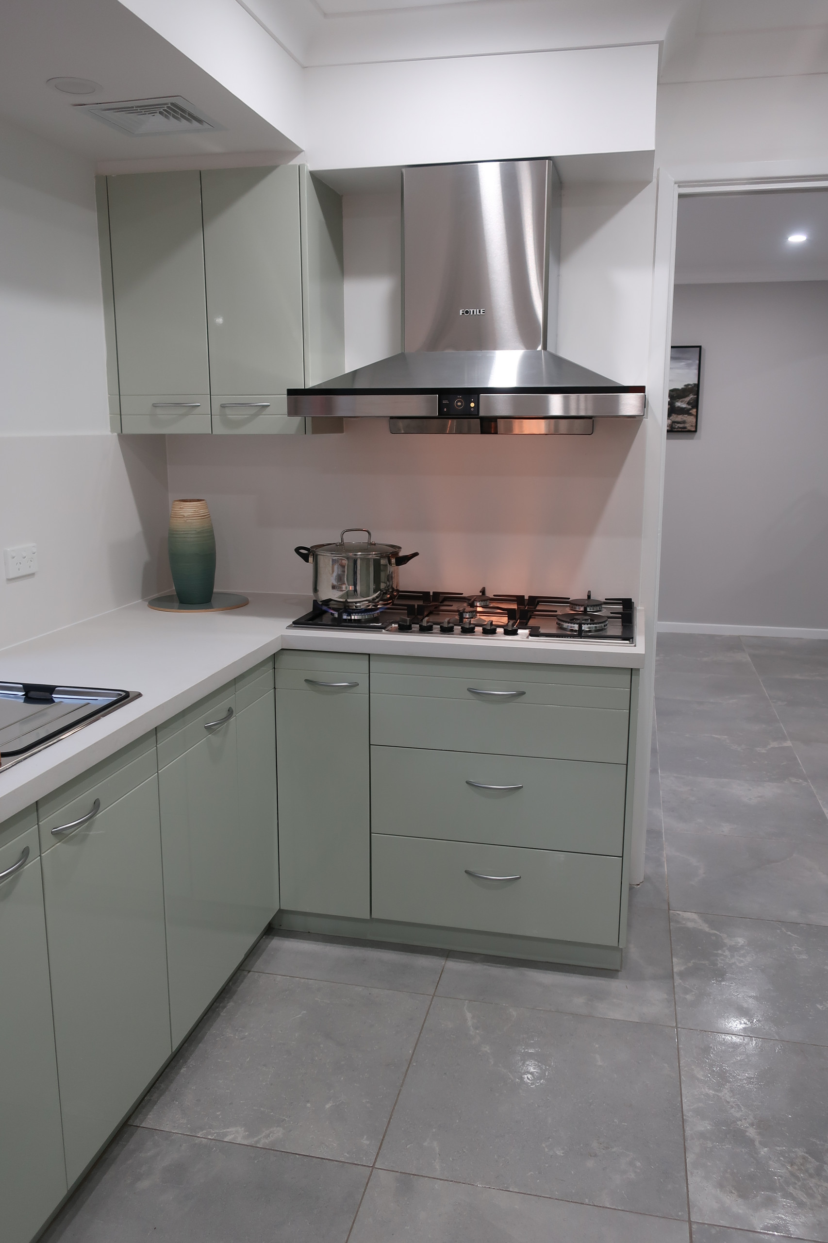 CHERRYBROOK FAMILY HOME MAKEOVER - HOME SWEET HOME