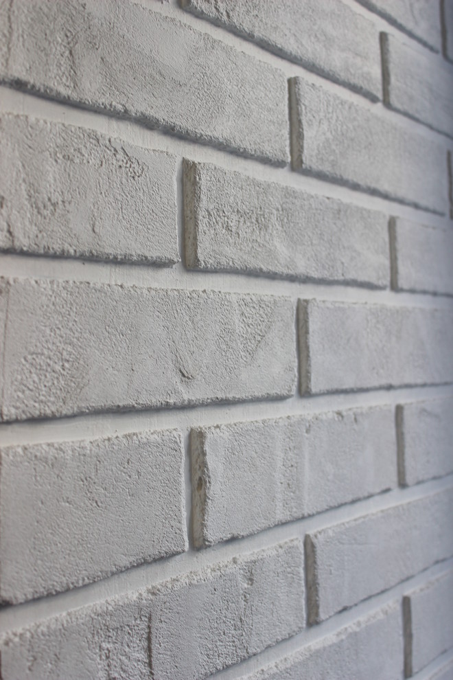 Сочетание нескольких покрытий в интерьере