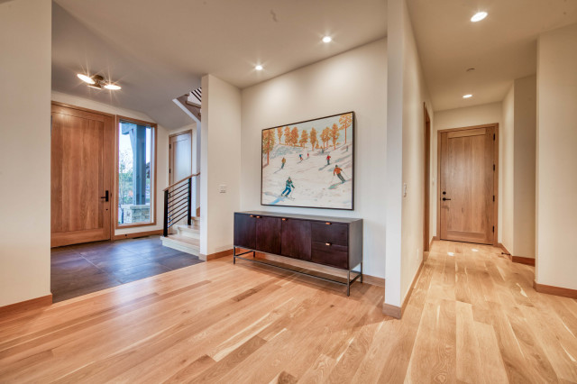 Moondance Eclipse contemporary-entre