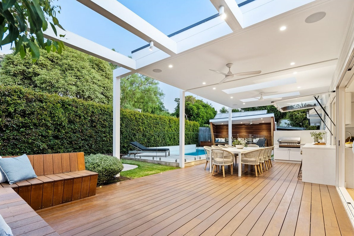 Birdwood Ave. Mornington