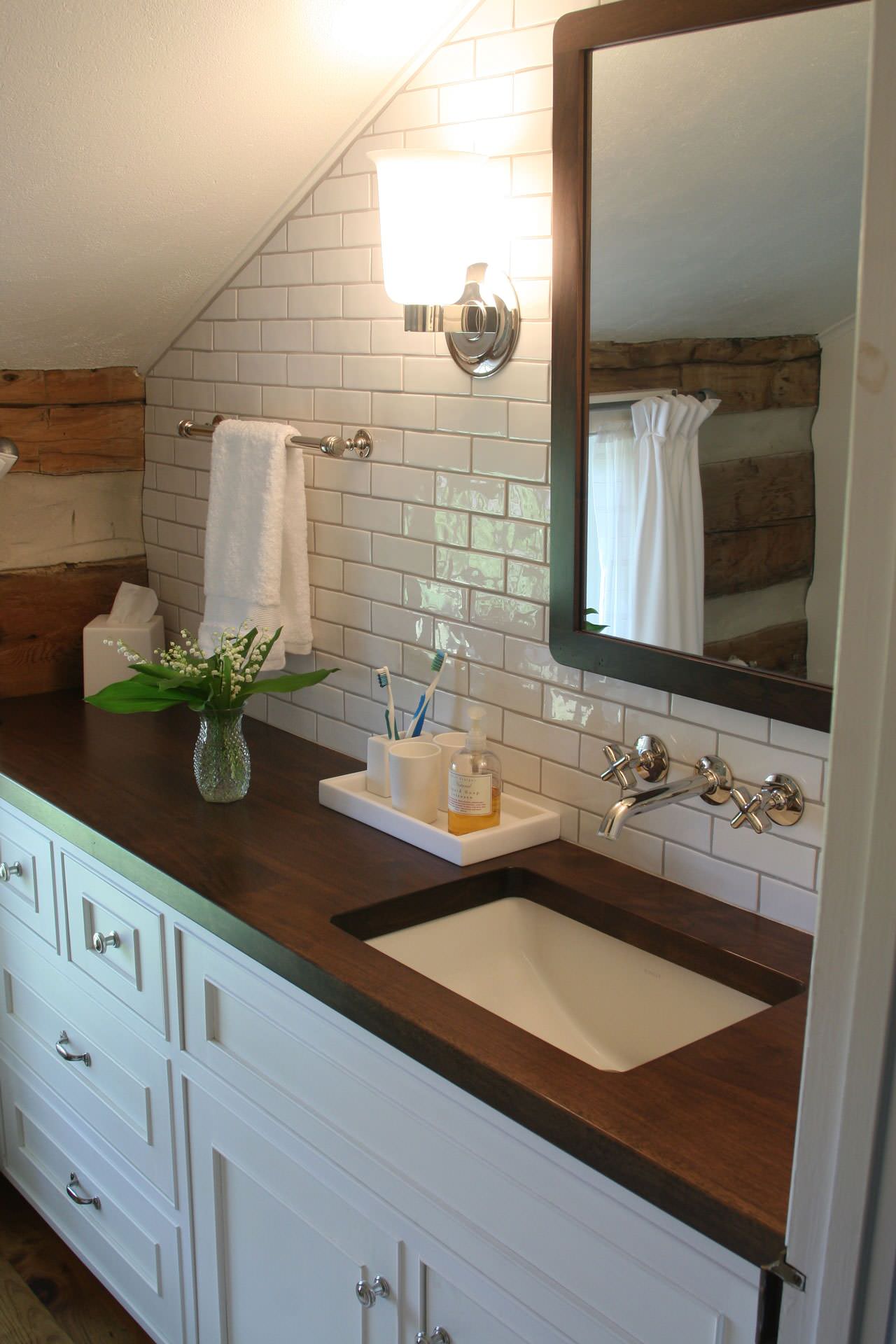 Small Log Cabins Bathroom Ideas Houzz