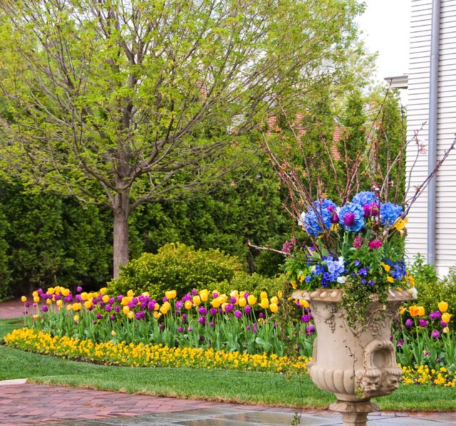Spring Rotations classico-giardino