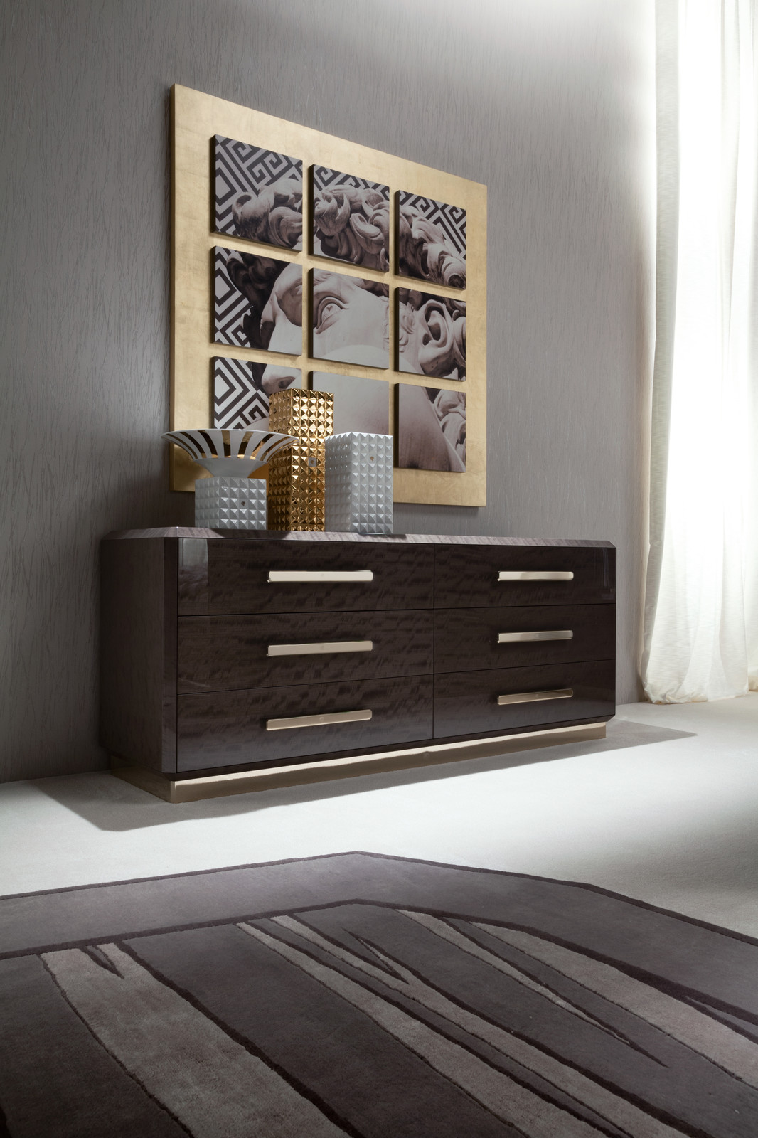 INFINITY Комод, вазы, настенное панно, ковер