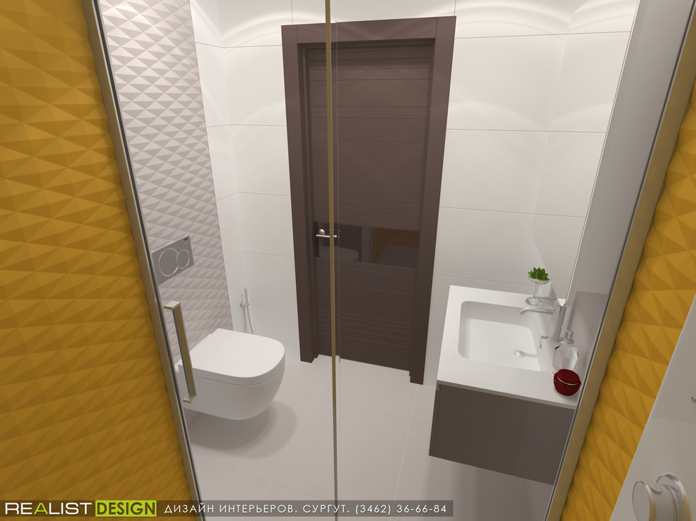 Жёлтая ванна. квартира в Москве. 2018