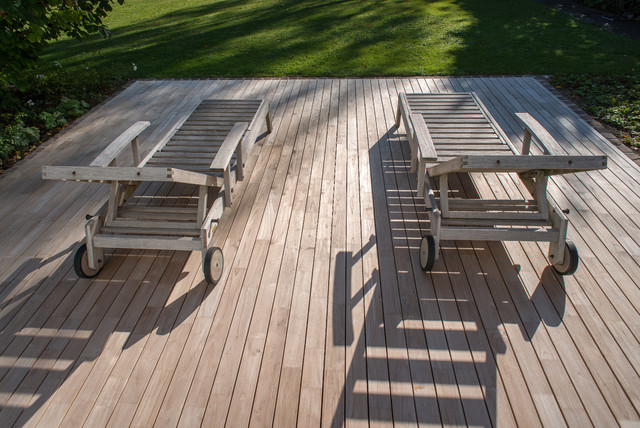 Holzterrasse contemporary-deck