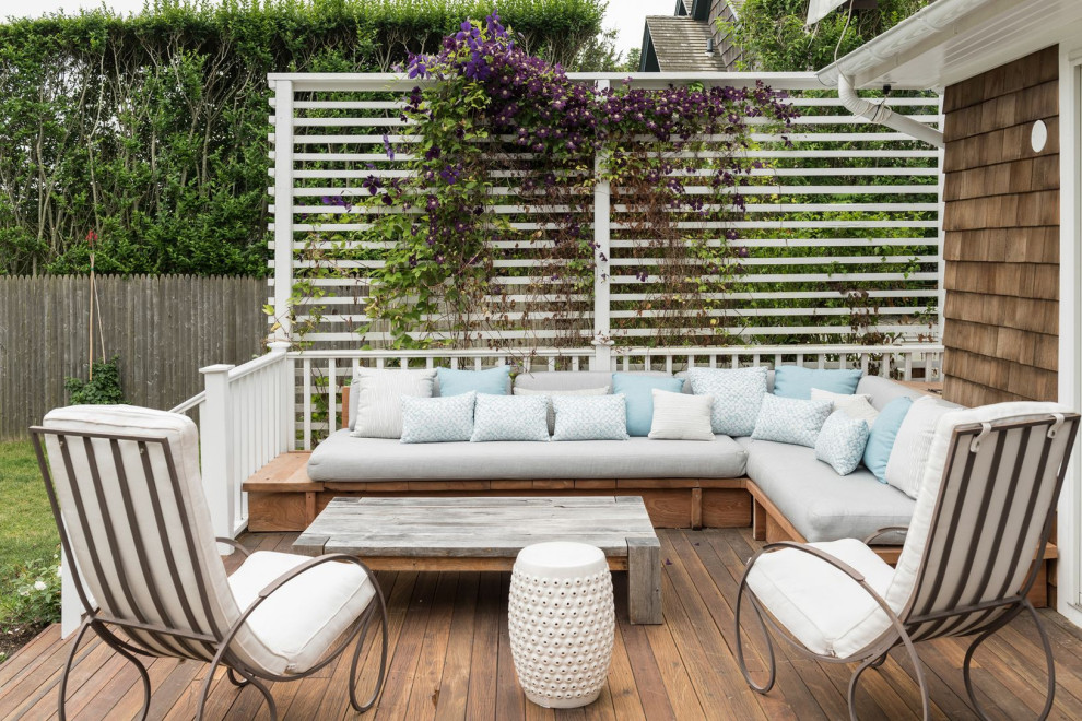Deck - transitional deck idea in New York