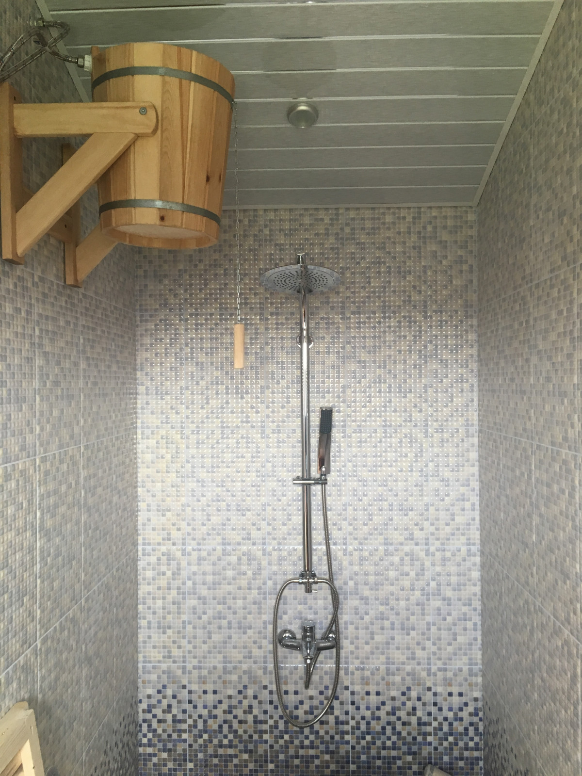 Отделка бани из сруба