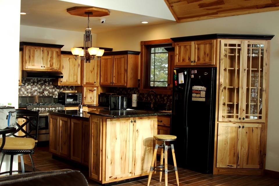 Inspiration for a rustic kitchen remodel in Milwaukee
