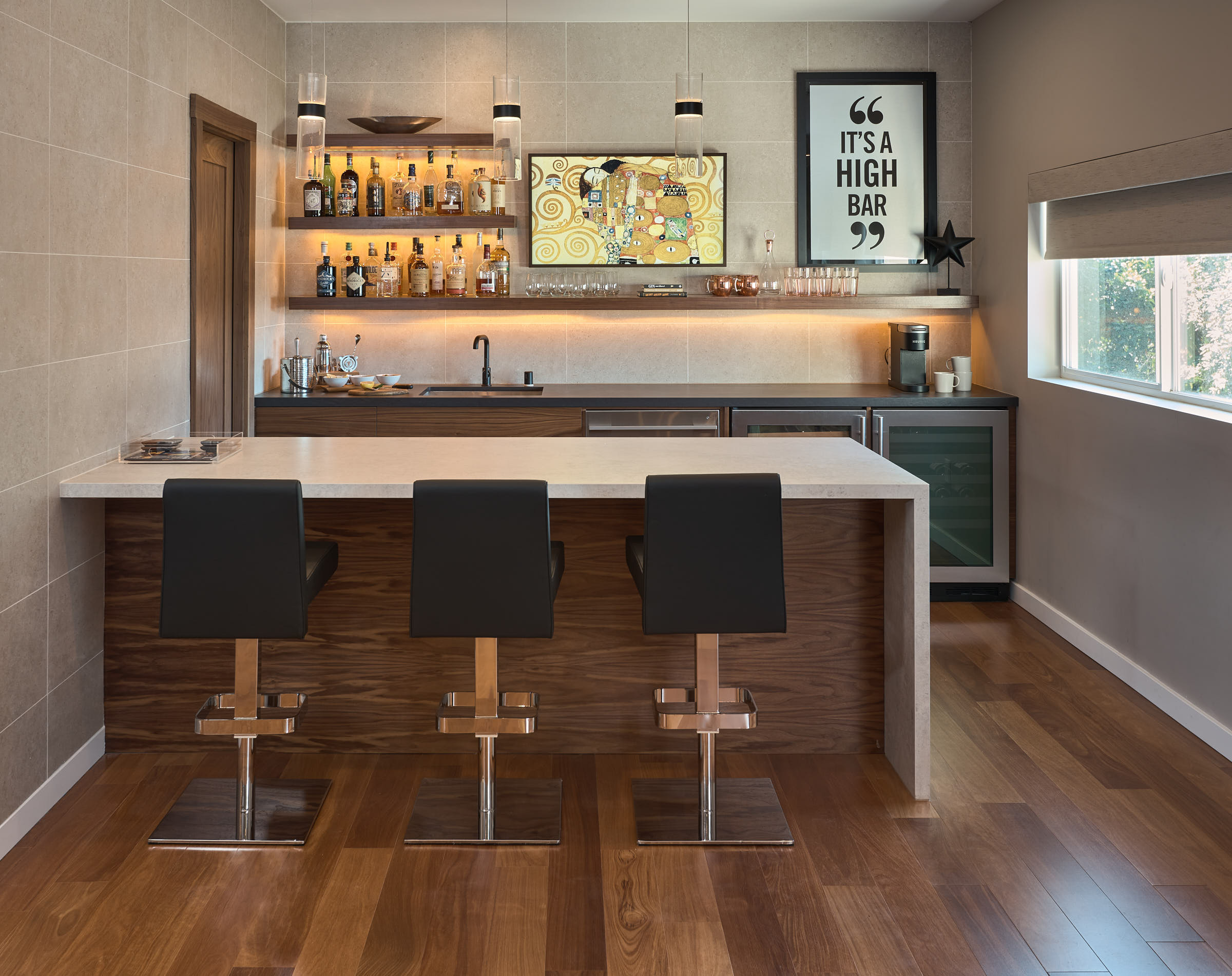 75 Home Bar with Floating Shelves Ideas You'll Love - August, 2023 | Houzz