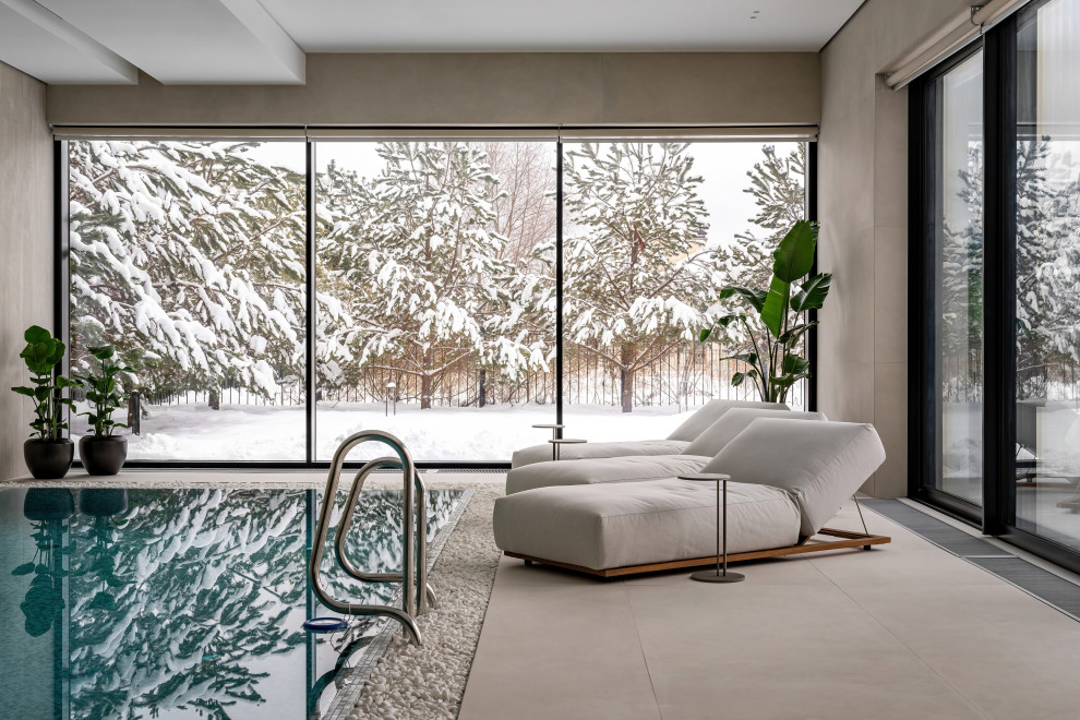 Двухэтажный загородный дом в современном стиле с глиняными акцентами