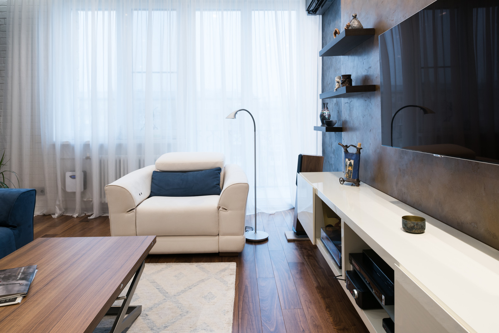 Квартира Ленинский. Контрастный минимализм