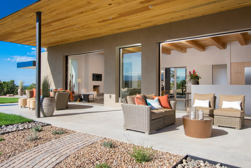 This is an example of a patio in Albuquerque.