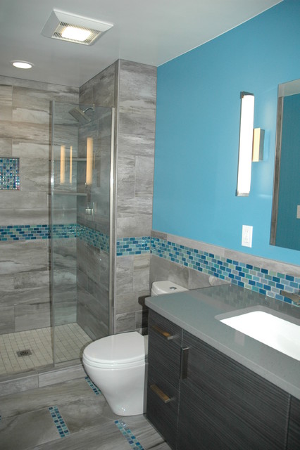 Master Bath Blue Glass Mosaic Accent Tile